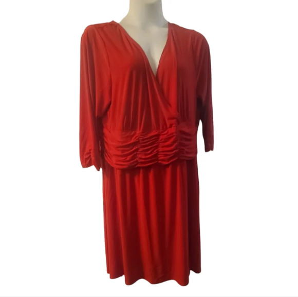 New York collection red stretch v neck ruched waist midi plus size dress nwt - Picture 1 of 5